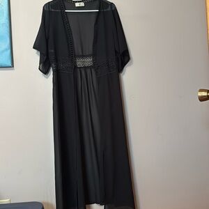 JC Sunny Kimono with lace detail wide sleeves fits like a large